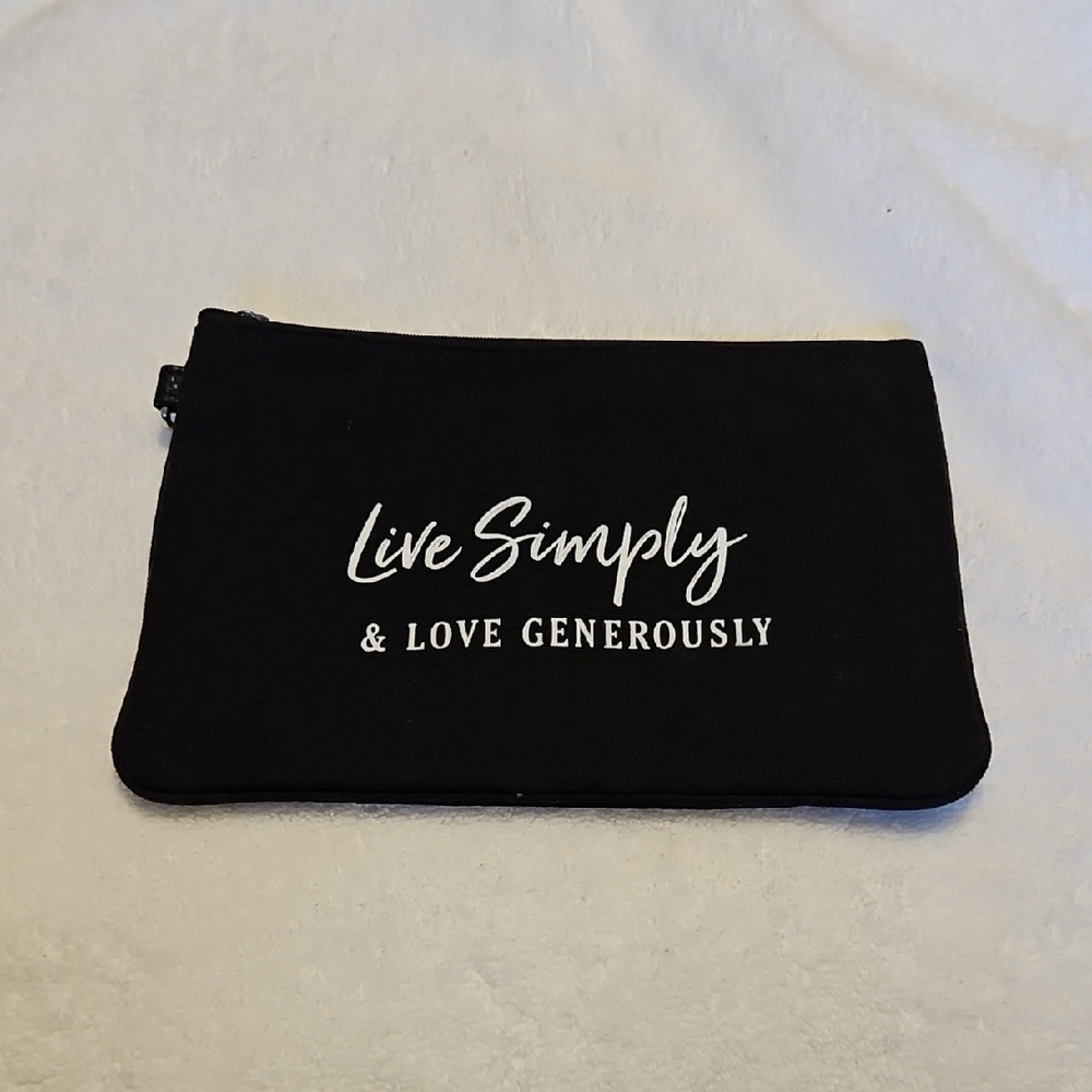 Thirty-One Black Cosmetic Bag